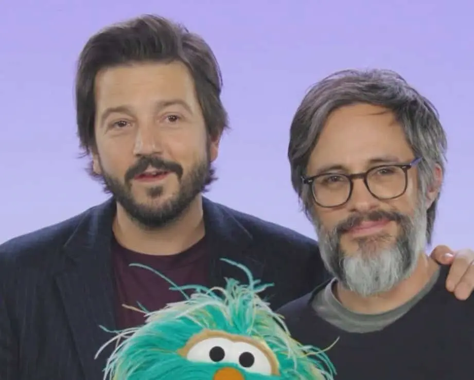 Ahora tiene 47 años, fue protagonista de la serie 'Mozart in the Jungle', por la que se ganó un Globo de Oro. Ahora tiene 47 años, fue protagonista de la serie 'Mozart in the Jungle', por la que se ganó un Globo de Oro.