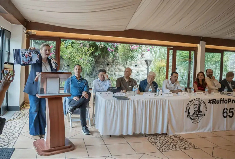 "¡Quieren callar a la oposición!": PAN y Somos México exigen la libertad de Ernesto Ruffo "¡Quieren callar a la oposición!": PAN y Somos México exigen la libertad de Ernesto Ruffo