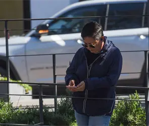 &iquest;C&oacute;mo recuperar tu l&iacute;nea suspendida por no vincular tu tel&eacute;fono con la CURP?