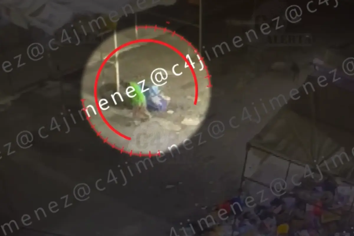 Le pagaron para tirar un cadáver: captan a hombre llevando el cuerpo en carrito de mandado en Tepito
 