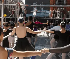 As&iacute; fue la clase magistral gratuita con la bailarina Elisa Carrillo en Puebla