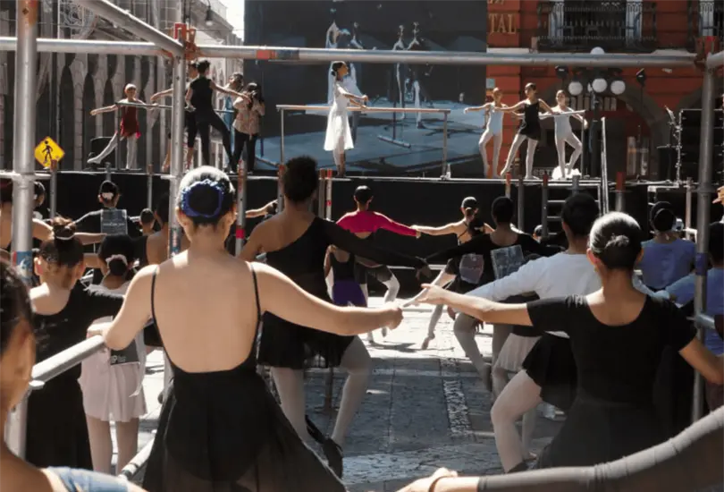 La actividad reuni&oacute; a cientos de ni&ntilde;as, ni&ntilde;os, j&oacute;venes y adultos que acudieron desde distintos puntos de Puebla e incluso desde otras entidades del pa&iacute;s para participar en una jornada dedicada al ballet.