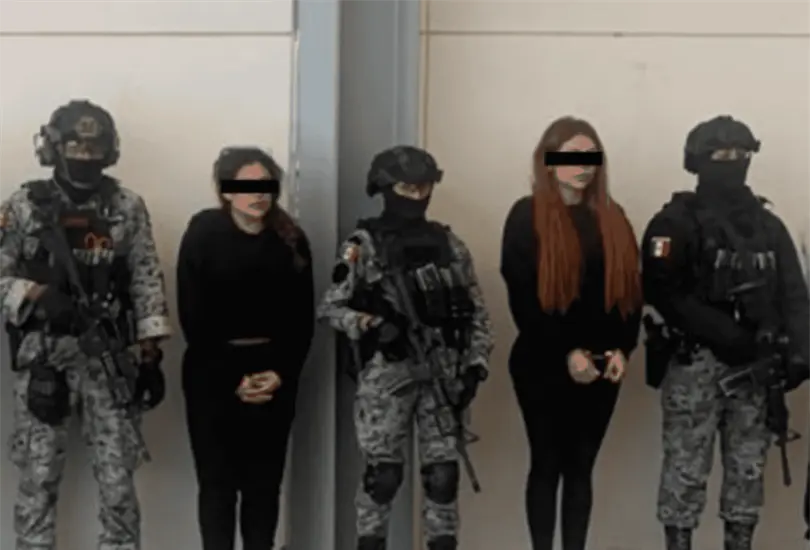 Fueron capturadas junto con otras siete personas durante las acciones realizadas por autoridades federales.