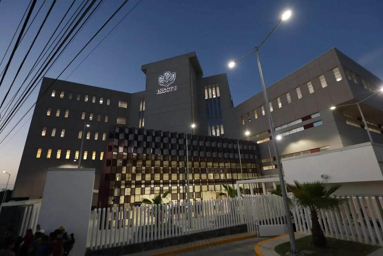 Sheinbaum inaugura nuevo Hospital General del ISSSTE en Tampico con 35 especialidades 