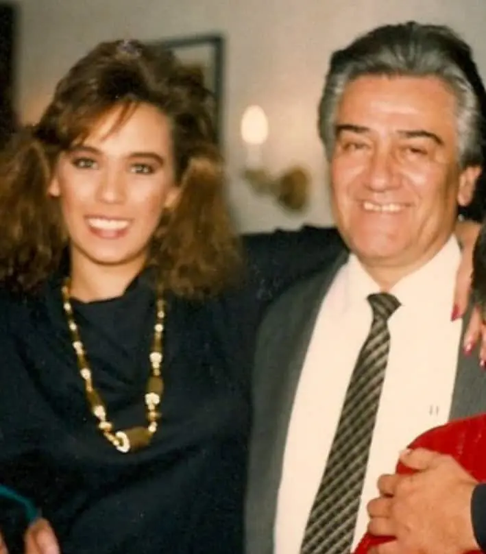 Posteriormente comenzó a abrirse camino como actriz y participó en diversas telenovelas, entre ellas 'Yo compro esa mujer' y 'Muchachitas'.