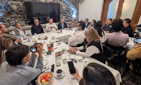 Rafael Mar&iacute;n Mollinedo se re&uacute;ne con periodistas, &iquest;qu&eacute; pas&oacute;?