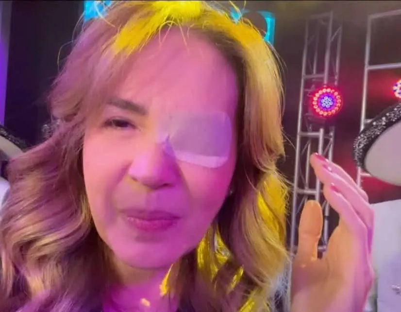 Comenzó su carrera como actriz a principios de la década de los 90, aunque con el paso de los años encontró el éxito como conductora de programas de entretenimiento. Comenzó su carrera como actriz a principios de la década de los 90, aunque con el paso de los años encontró el éxito como conductora de programas de entretenimiento.