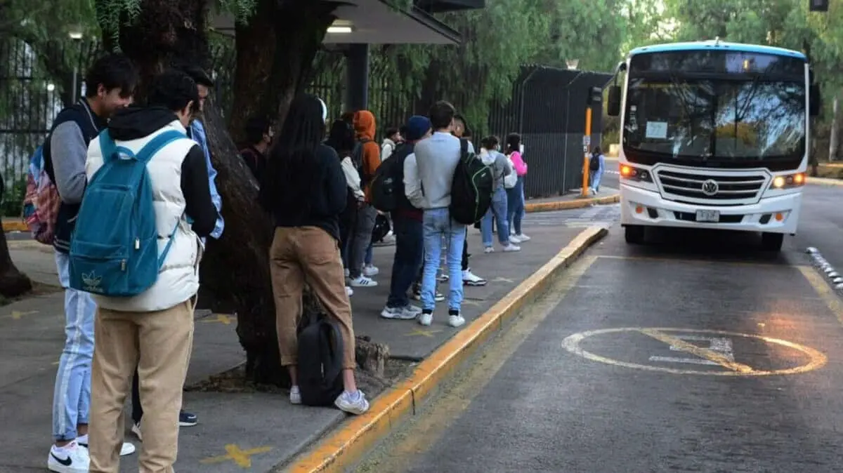  Si eres estudiante universitario, este apoyo puede interesarte. Te explicamos paso a paso cómo solicitar la Beca de Transporte en CDMX, qué documentos debes presentar y dónde consultar los resultados. 