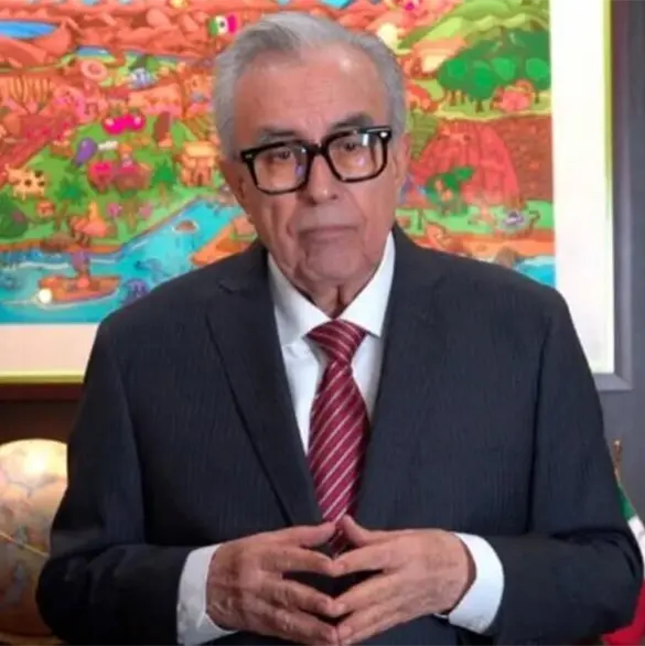 Gobernadores y senadores de Morena dan la espalda a Rocha Moya tras su regreso: "La pol&iacute;tica es un ejercicio de congruencia"