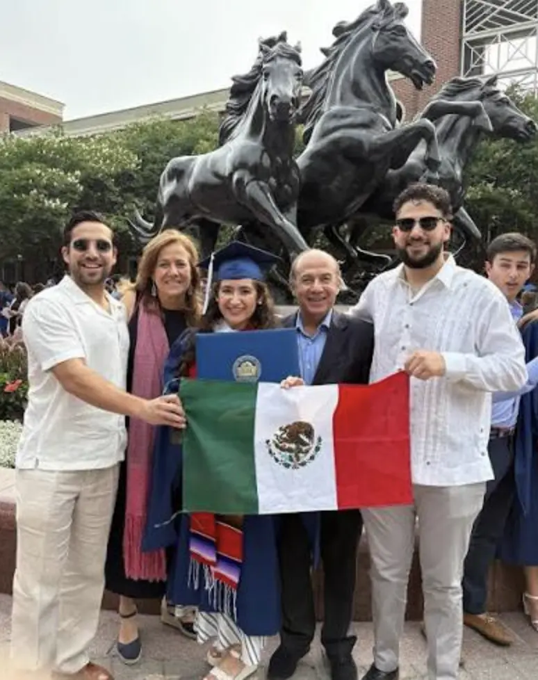 Hijos de Felipe Calderón. RR.SS.
