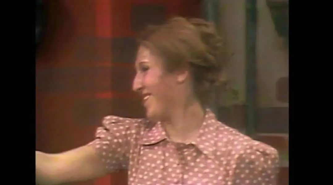 En 1970 conoci&oacute; a Roberto G&oacute;mez Bola&ntilde;os, quien la invit&oacute; a participar en distintos sketches de su programa de comedia 'Chespirito'.