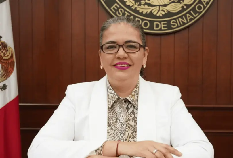 Fue designada tras la segunda licencia indefinida solicitada por Rubén Rocha Moya, en medio de la crisis política que atraviesa la entidad. Fue designada tras la segunda licencia indefinida solicitada por Rubén Rocha Moya, en medio de la crisis política que atraviesa la entidad.