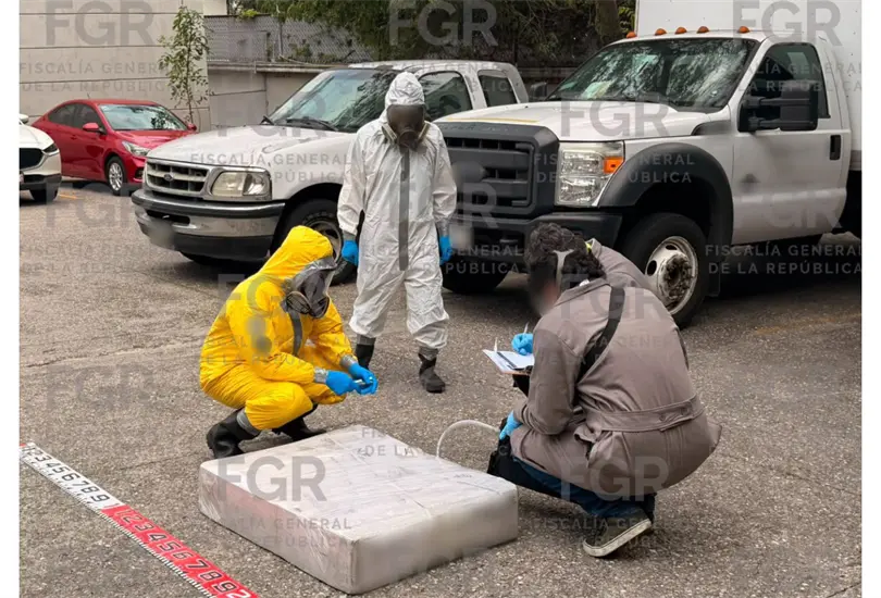 &iexcl;Alerta en CDMX! Aseguran 480 kilos de mercurio, sustancia peligrosa en paqueter&iacute;a de la GAM