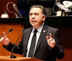 Enrique Inzunza rompe con Morena y va como independiente en el Senado en medio de investigaciones