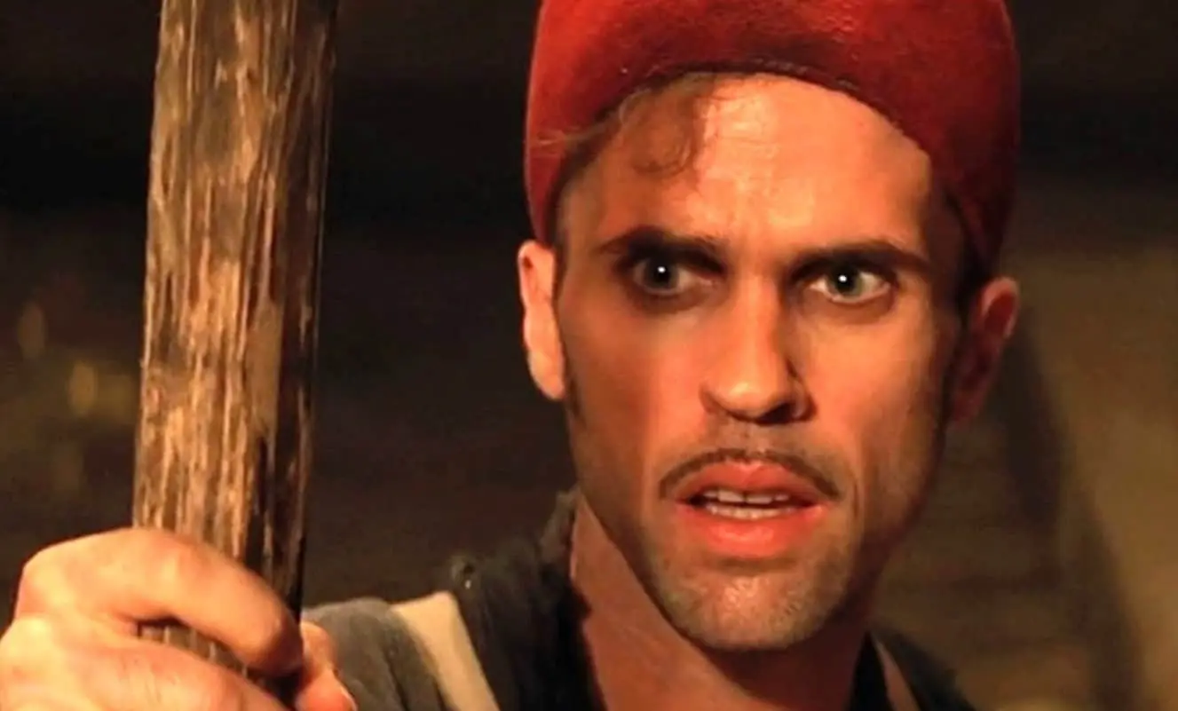 Kevin J. O´Connor interpretó a Beni Gabor, un excompañero de O'Connell que lo deja abandonado. Kevin J. O´Connor interpretó a Beni Gabor, un excompañero de O'Connell que lo deja abandonado.