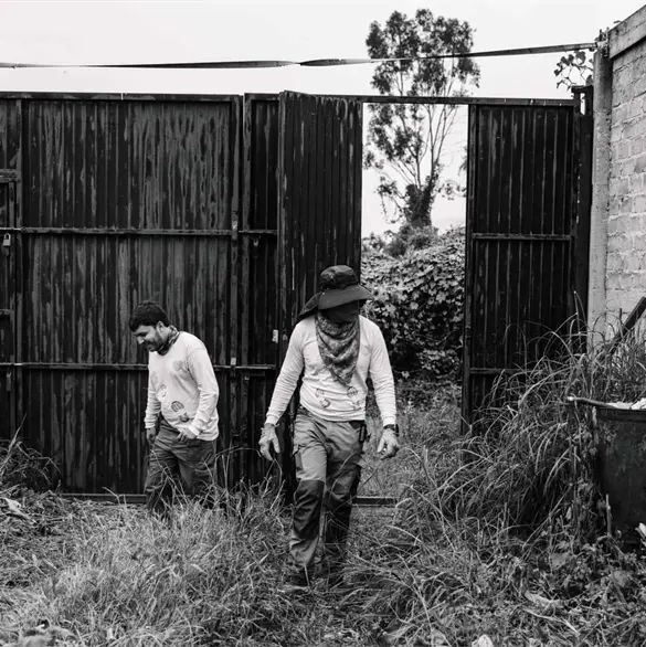 Sangre, ropa quemada y tambos: descubren presunto rancho del terror en Tlajomulco Sangre, ropa quemada y tambos: descubren presunto rancho del terror en Tlajomulco