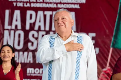 "Estoy en esto por servir": Rafael Marín explica por qué busca gobernar Quintana Roo "Estoy en esto por servir": Rafael Marín explica por qué busca gobernar Quintana Roo