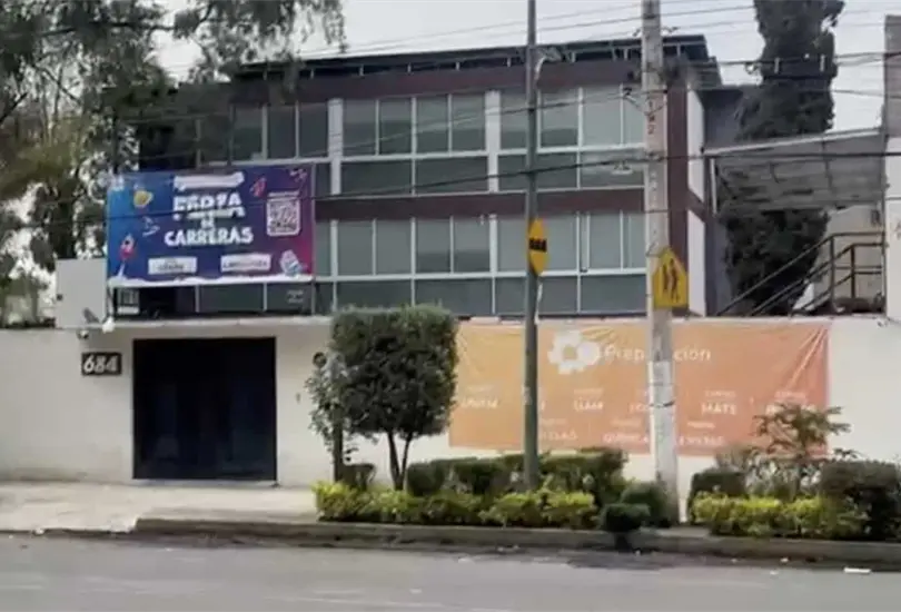 M&aacute;s Preparaci&oacute;n ofrec&iacute;a cursos presenciales y en l&iacute;nea para ingresar a la UNAM, con precios de hasta 4 mil 100 pesos; dos de sus profesores fueron detenidos.