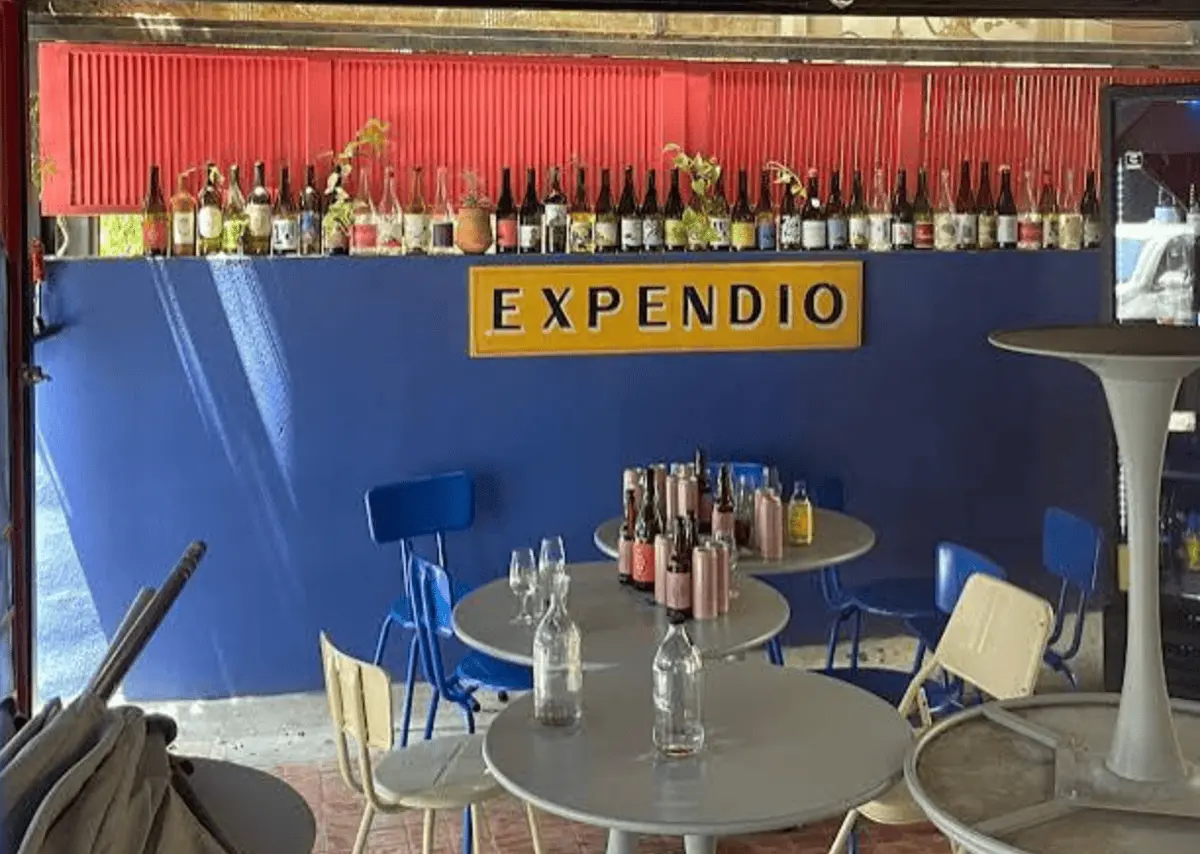 Vinos Cósmicos, construida en 2021, X