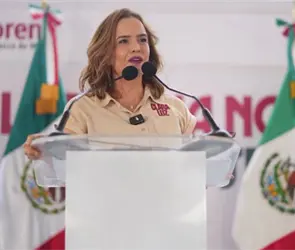 "Era el basti&oacute;n priista": Clara Luz Flores confunde a Morena con el PRI y desata ola de abucheos