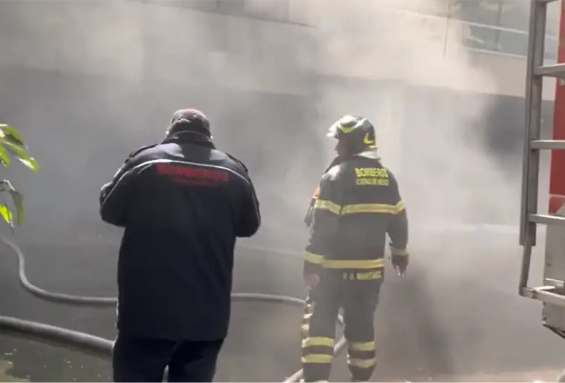 ¿Qué pasó en Polanco? Esto se sabe del incendio que provocó una columna de humo ¿Qué pasó en Polanco? Esto se sabe del incendio que provocó una columna de humo