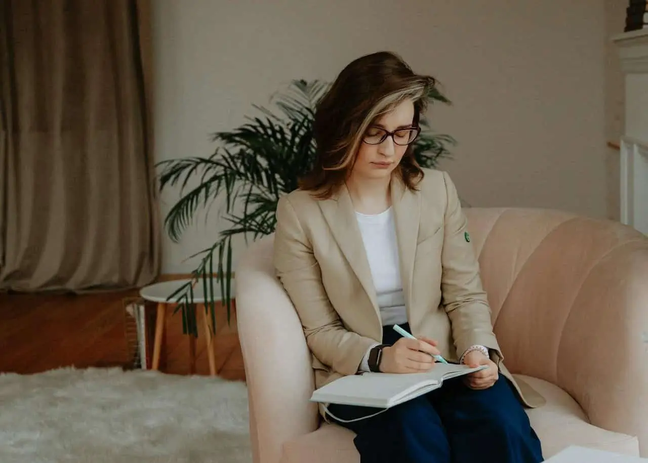 Orientación e intervención educativa — salario promedio mensual: $16,240<br> Orientación e intervención educativa — salario promedio mensual: $16,240<br>