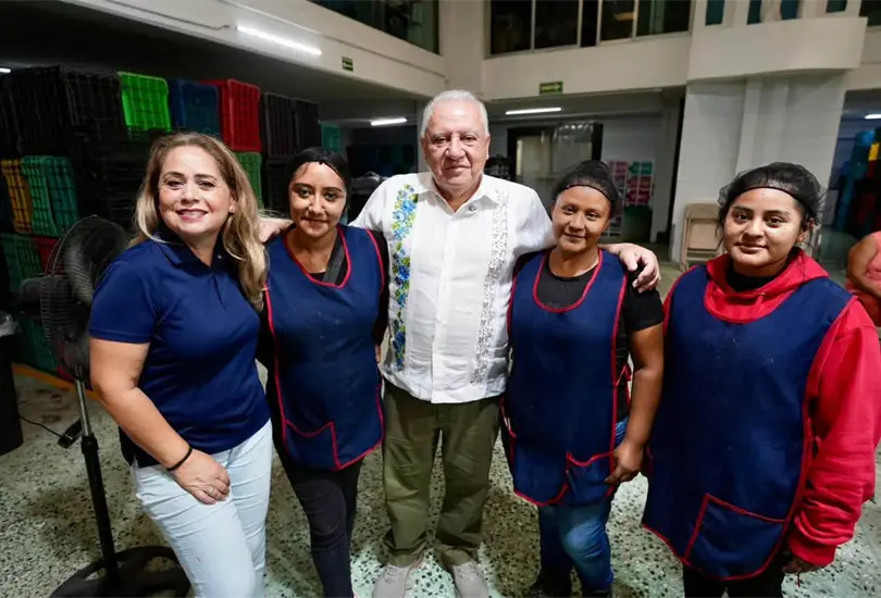 ¿Qué hizo Rafael Marín Mollinedo en la Central de Abasto? ¿Qué hizo Rafael Marín Mollinedo en la Central de Abasto?