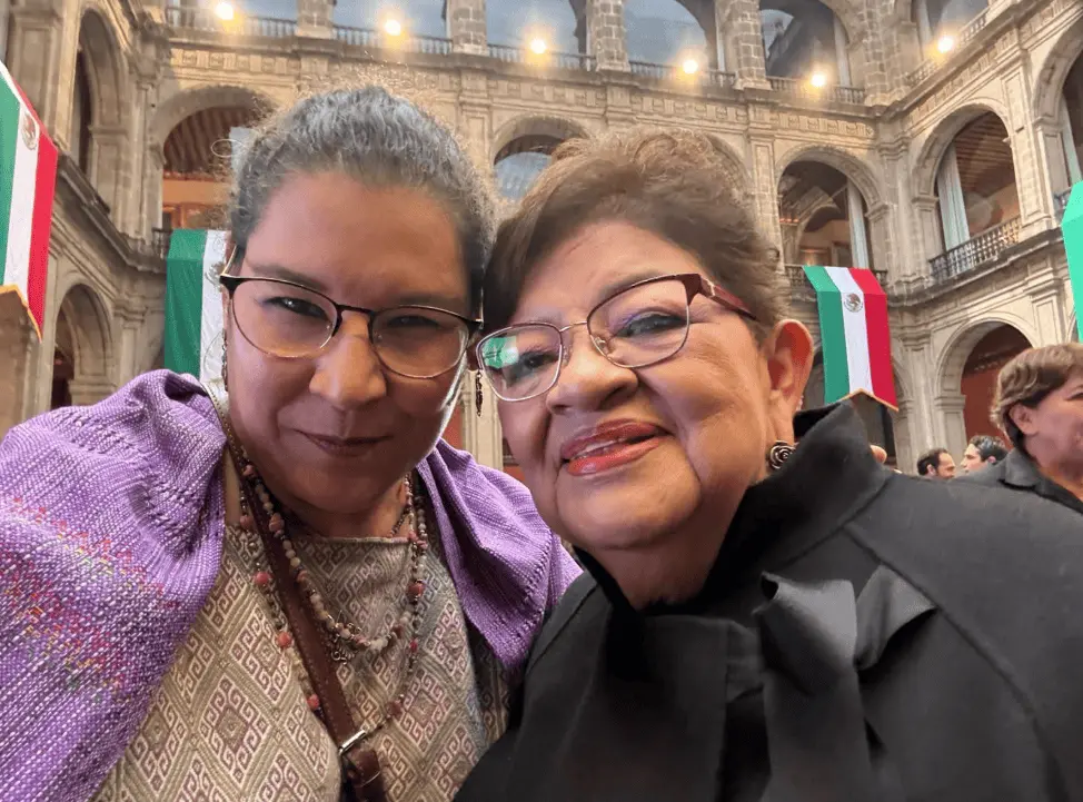 La ministra publicó varias fotografías del encuentro con personajes políticos y públicos, entre ellas una con Slim y otra con la fiscal general de la República, Ernestina Godoy. RRSS.