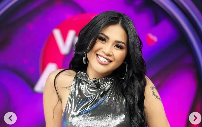 Posteriormente llegó a Televisa con su espectáculo de payasa y se integró al programa 'Sabadazo'. Posteriormente llegó a Televisa con su espectáculo de payasa y se integró al programa 'Sabadazo'.