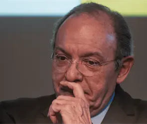 Aguilar Cam&iacute;n desata pol&eacute;mica por comentarios clasistas sobre las becas de la 4T en TV Azteca