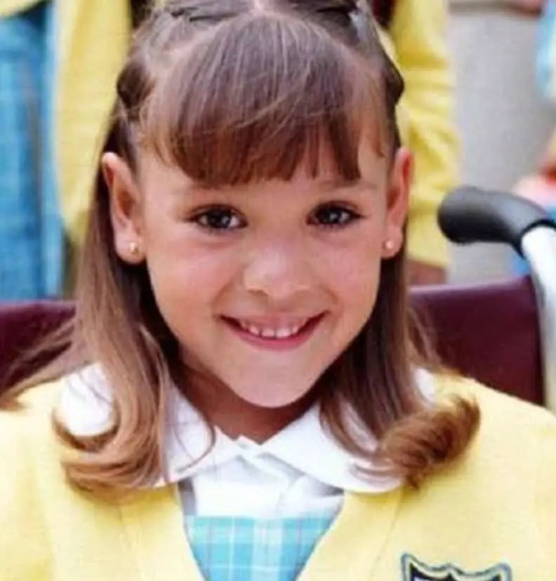 Danna Paola Rivera Mungu&iacute;a naci&oacute; el 23 de junio de 1995 en la Ciudad de M&eacute;xico.<br>