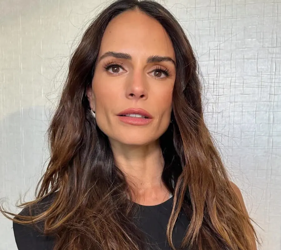 Ahora tiene 46 años, estuvo casada con el productor Andrew Form y tienen dos hijas. Ha continuado en la saga de 'Rápidos y Furiosos', también ha trabajado en series como 'Dallas' y 'American Crime Story'. Ahora tiene 46 años, estuvo casada con el productor Andrew Form y tienen dos hijas. Ha continuado en la saga de 'Rápidos y Furiosos', también ha trabajado en series como 'Dallas' y 'American Crime Story'.