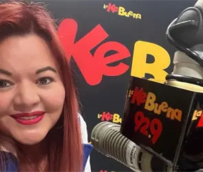 Muere locutora de La Ke Buena tras sufrir accidente automovil&iacute;stico en Puebla