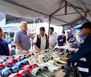 &iquest;Qu&eacute; hizo Rafael Mar&iacute;n Mollinedo en su reciente visita al tianguis de Prado Norte?