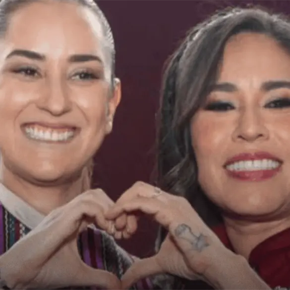 ¿Quién es Simey Olvera, la senadora que llevó una imitadora de Sheinbaum a su informe y fue removida? ¿Quién es Simey Olvera, la senadora que llevó una imitadora de Sheinbaum a su informe y fue removida?