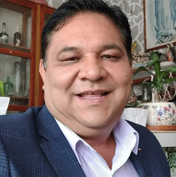 "Si lo robé fue para dárselo a ustedes": alcalde de Nicolás Flores desata polémica por crédito de 7 millones "Si lo robé fue para dárselo a ustedes": alcalde de Nicolás Flores desata polémica por crédito de 7 millones