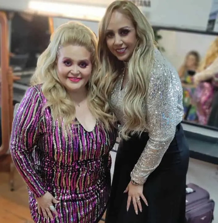 A sus 53 años, Sheyla continúa activa en el mundo del entretenimiento, enfocada principalmente en sus presentaciones musicales. A sus 53 años, Sheyla continúa activa en el mundo del entretenimiento, enfocada principalmente en sus presentaciones musicales.