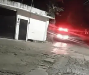 "Tardaron mucho": Vecinos denuncian que la ambulancia tardó al menos media hora en llegar a auxiliar a Claudia Tacoronte "Tardaron mucho": Vecinos denuncian que la ambulancia tardó al menos media hora en llegar a auxiliar a Claudia Tacoronte