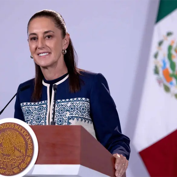 Sheinbaum responde a Anabel Hern&aacute;ndez y se burla de se&ntilde;alamientos sobre su salud: "Me re&iacute; de lo que dijo"