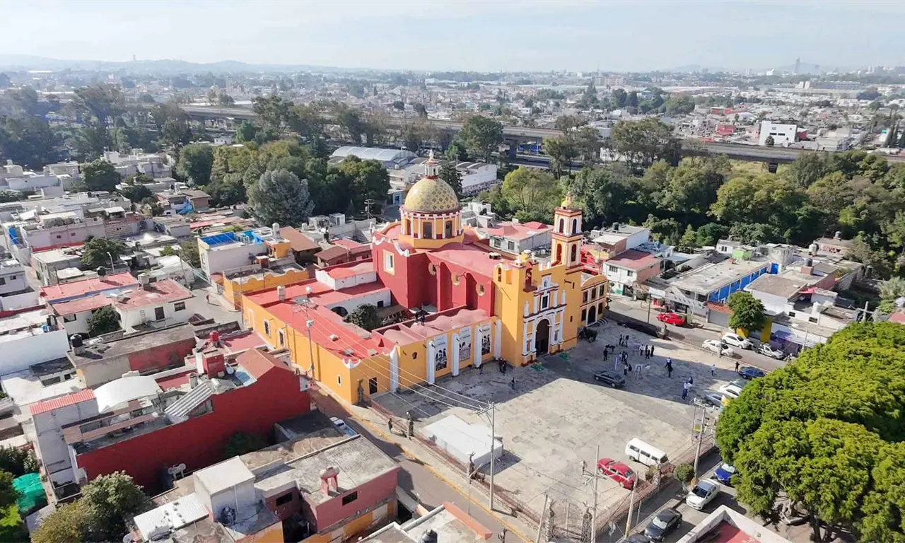  Finalizan trabajos de mantenimiento en templo histórico de la junta auxiliar San Jerónimo Caleras. 