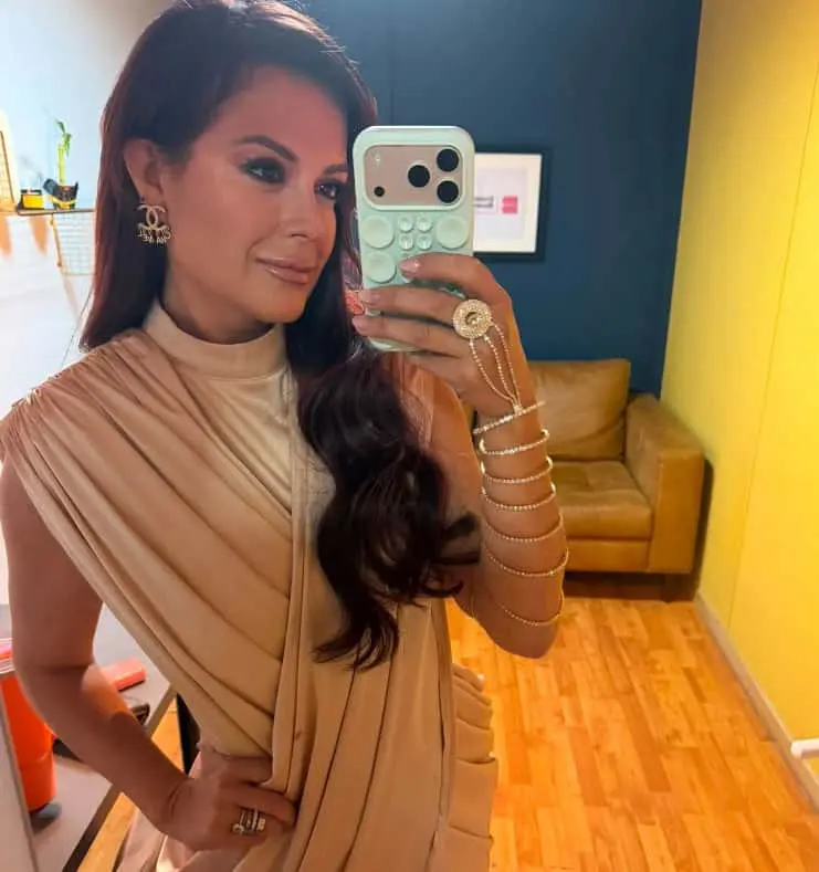 Con el paso de los meses, Mariana se ha dejado ver con una figura m&aacute;s delgada y un abdomen m&aacute;s tonificado. Asegura que todo es resultado del ejercicio y que dej&oacute; los tratamientos hormonales para embarazarse.