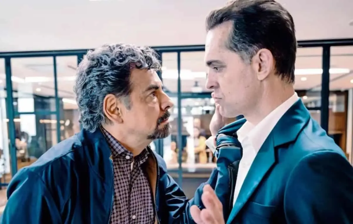  Eugenio Derbez y Pedro Alonso 