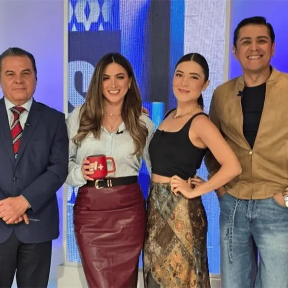 Michelle Zepeda, conductora de Televisa, es detenida tras impactar a motociclista