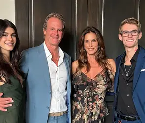 Revelan la causa de muerte del hijo de Cindy Crawford en un centro de rehabilitaci&oacute;n