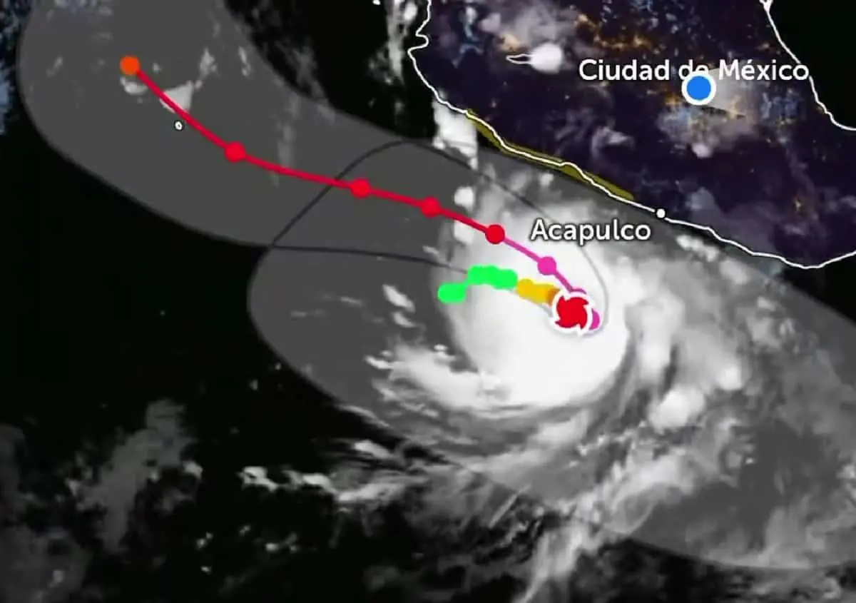 Trayectoria satelital del huracán Polo. Especial