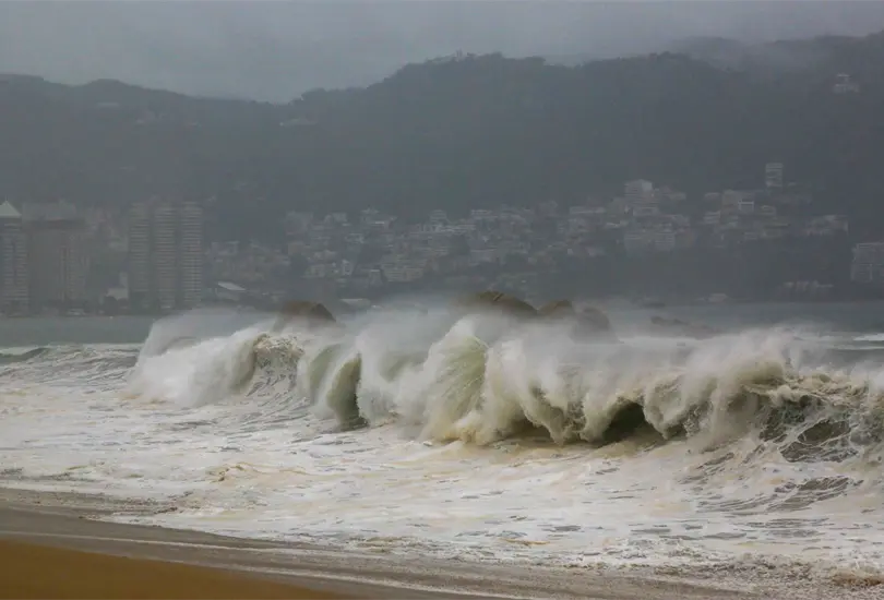 Una muralla de nubes sobre el mar: comparten aterrador video de Polo, hurac&aacute;n categor&iacute;a 5