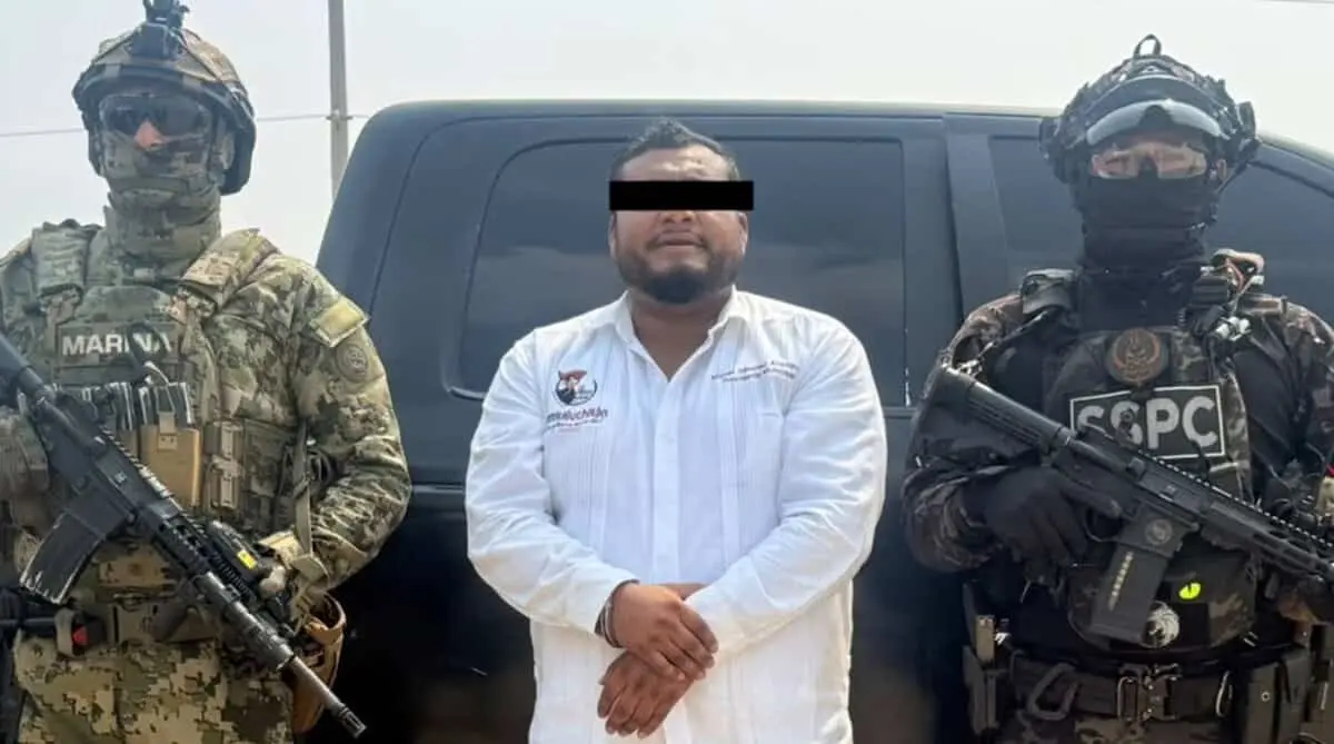  Miguel Sánchez Altamirano fue detenido junto con Carlos Alberto “N”, alias “La Parca”, durante un operativo coordinado entre fuerzas federales, estatales y la Marina. 