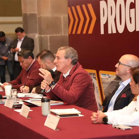 Pepe Chedraui anuncia rehabilitación de 3 mil calles en Puebla Pepe Chedraui anuncia rehabilitación de 3 mil calles en Puebla