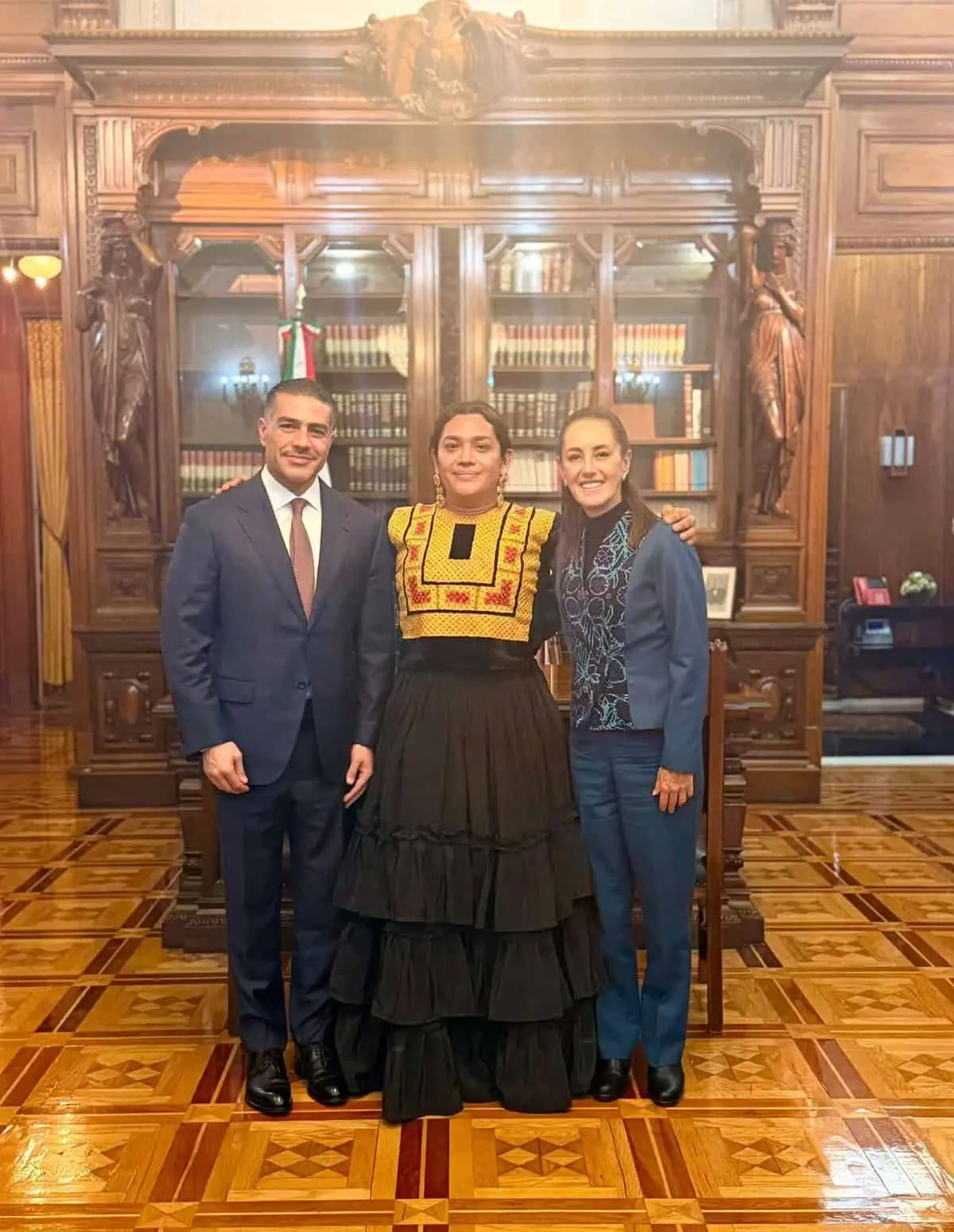 La reunión se da después del atentado en su contra. X