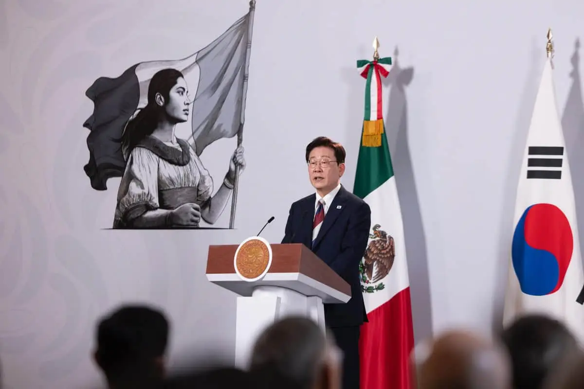 El presidente Lee Jae-myung llegó a México luego de participar en la Asamblea General de Naciones Unidad en Nueva York. Presidencia
